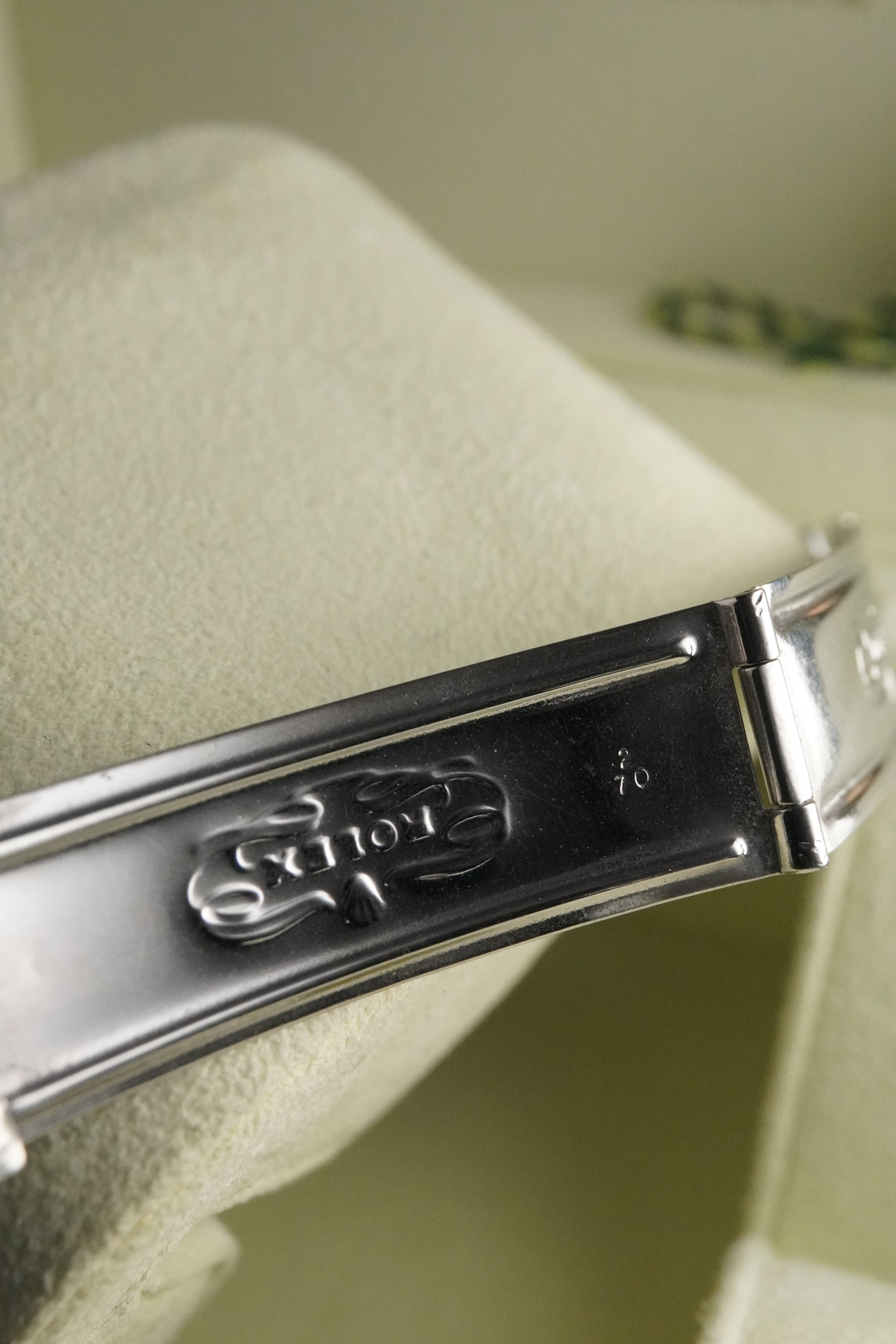 Rolex REF:1500 on Rare Riveted Bracelet 7205