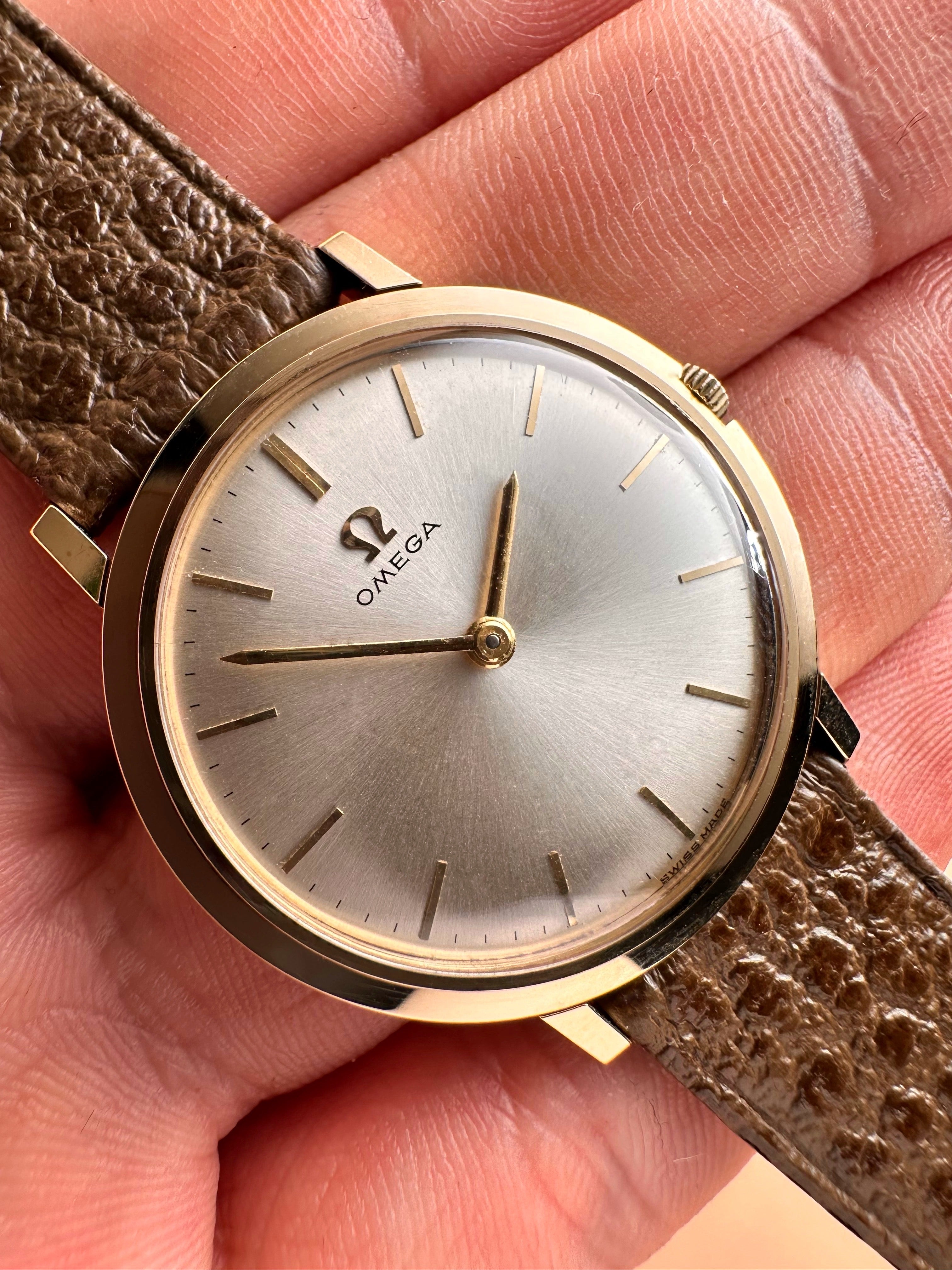 Fabulous 1960s Full Set - Vintage Omega Solid 9ct Yellow Gold Gents Dress Watch with Solid 9ct Gold Buckle