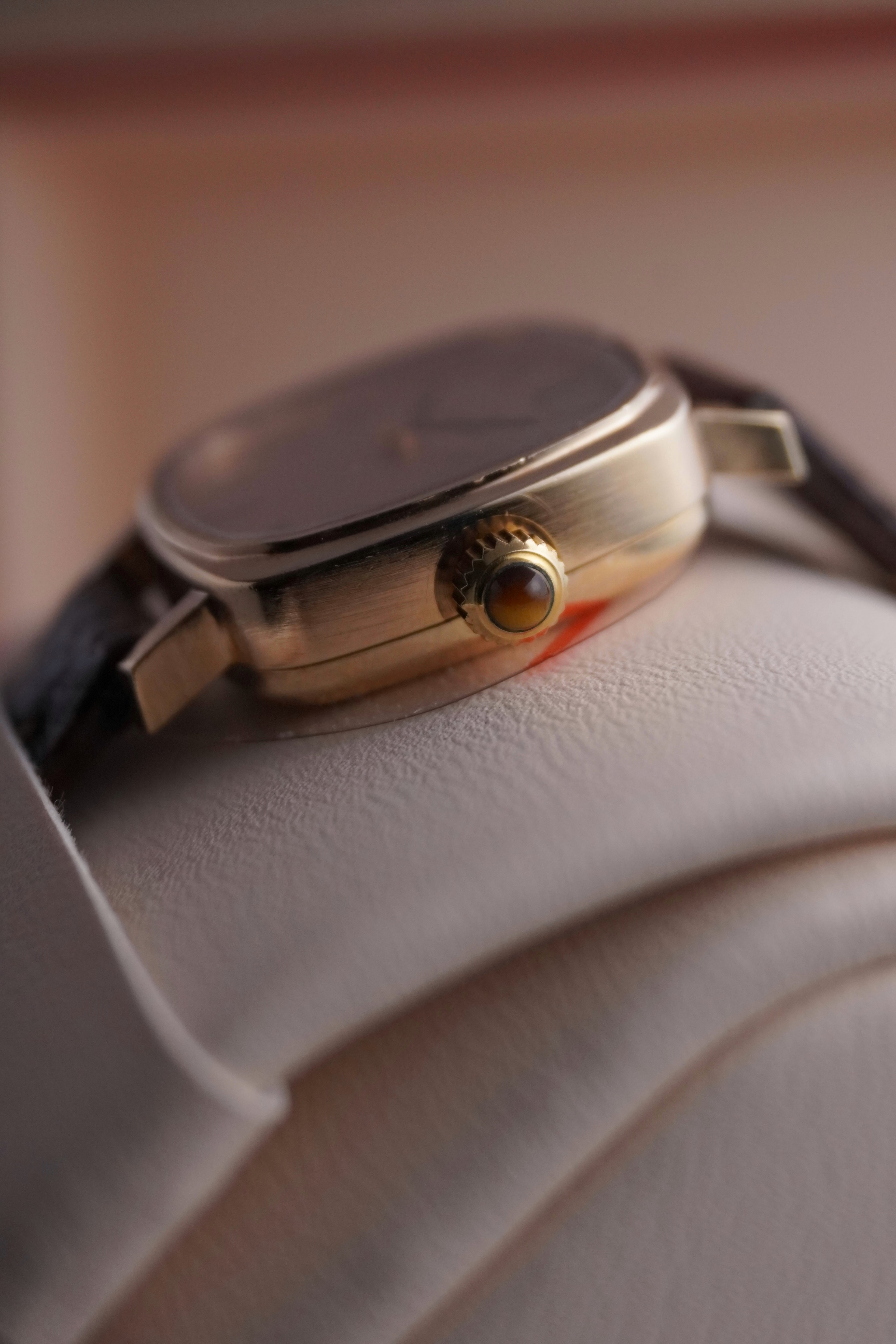 Rare Omega Tiger Eye cabochon