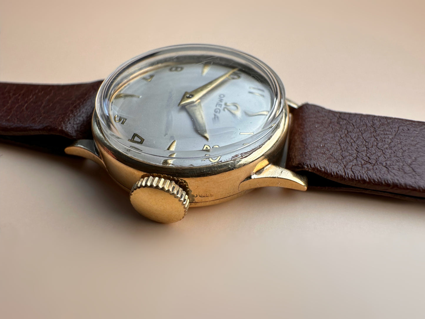 Lovely Ladies Solid 9ct Yellow Gold Dennison Case Omega Manual Wind Dress Watch 60s