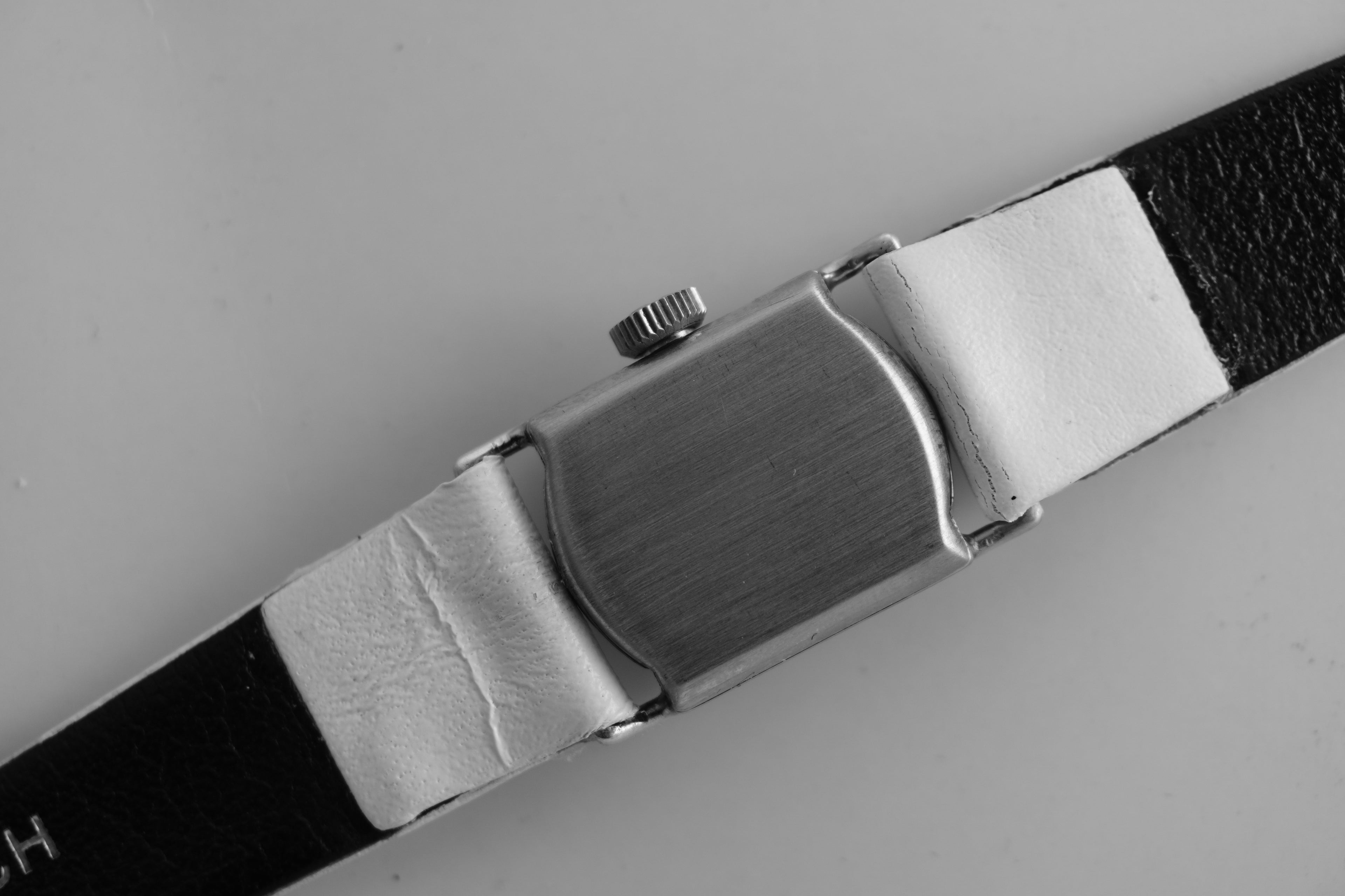 9ct Solid White Gold Case Rare Vintage Omega Ladies’ Watch