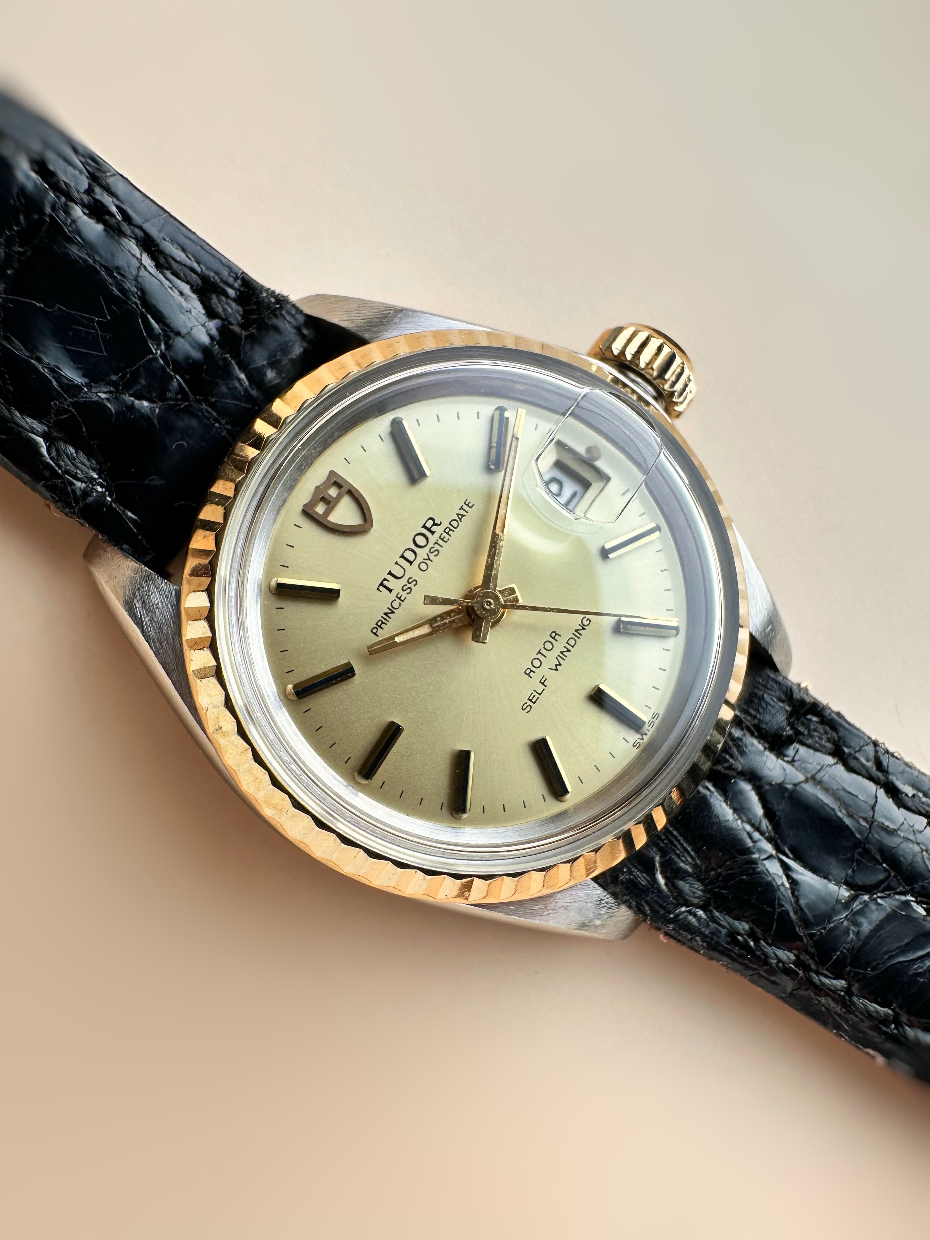 Ladies Mid 80s Tudor\Rolex Princess Automatic Oysterdate Solid 18ct Fluted Yellow Gold Bezel Ref: 92413 Quick Set