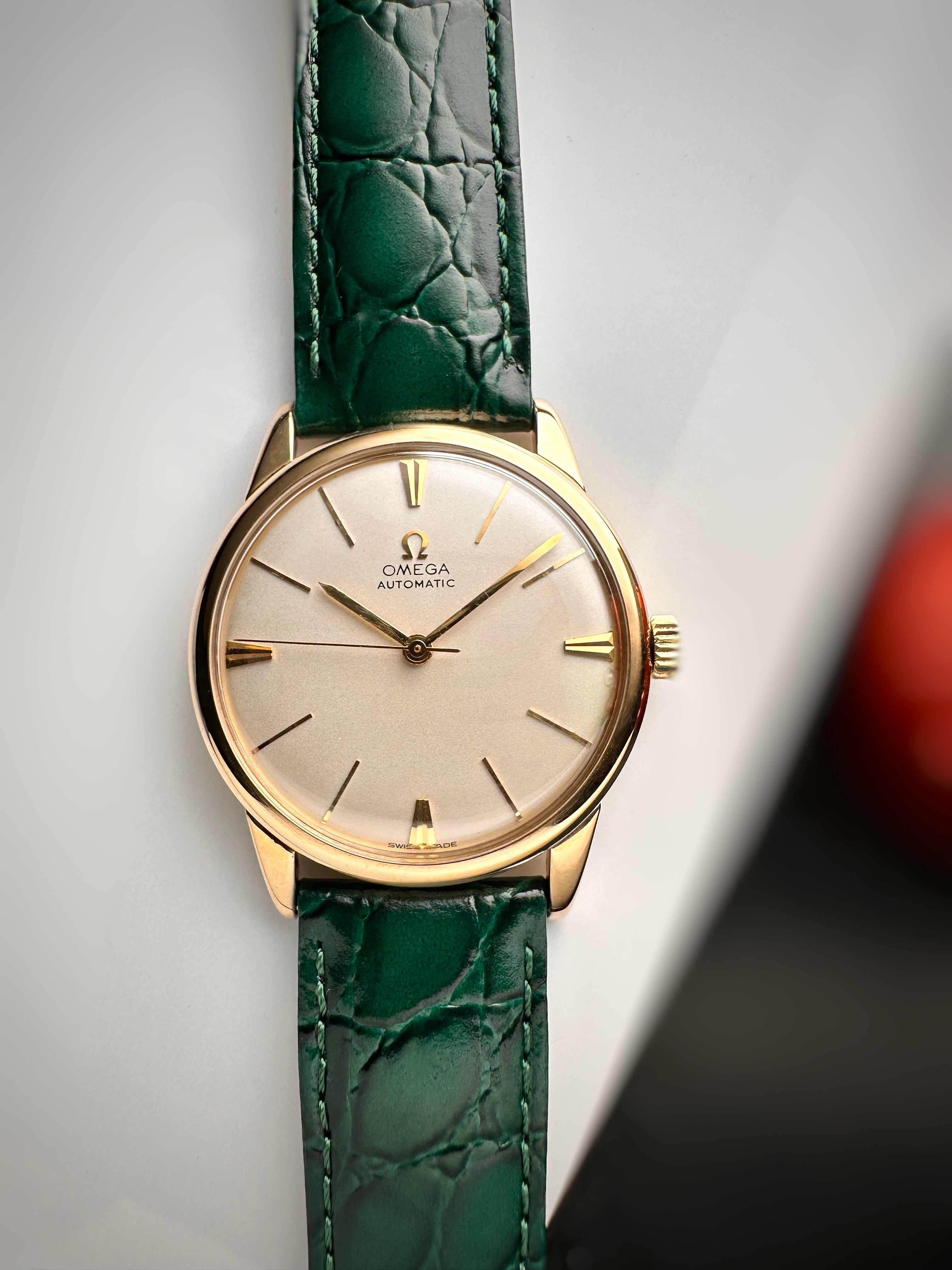 1969 Vintage 9ct Solid Gold Omega Automatic Gents Watch – Rare Chevron-Style Faceted Markers – David Shackman Case –