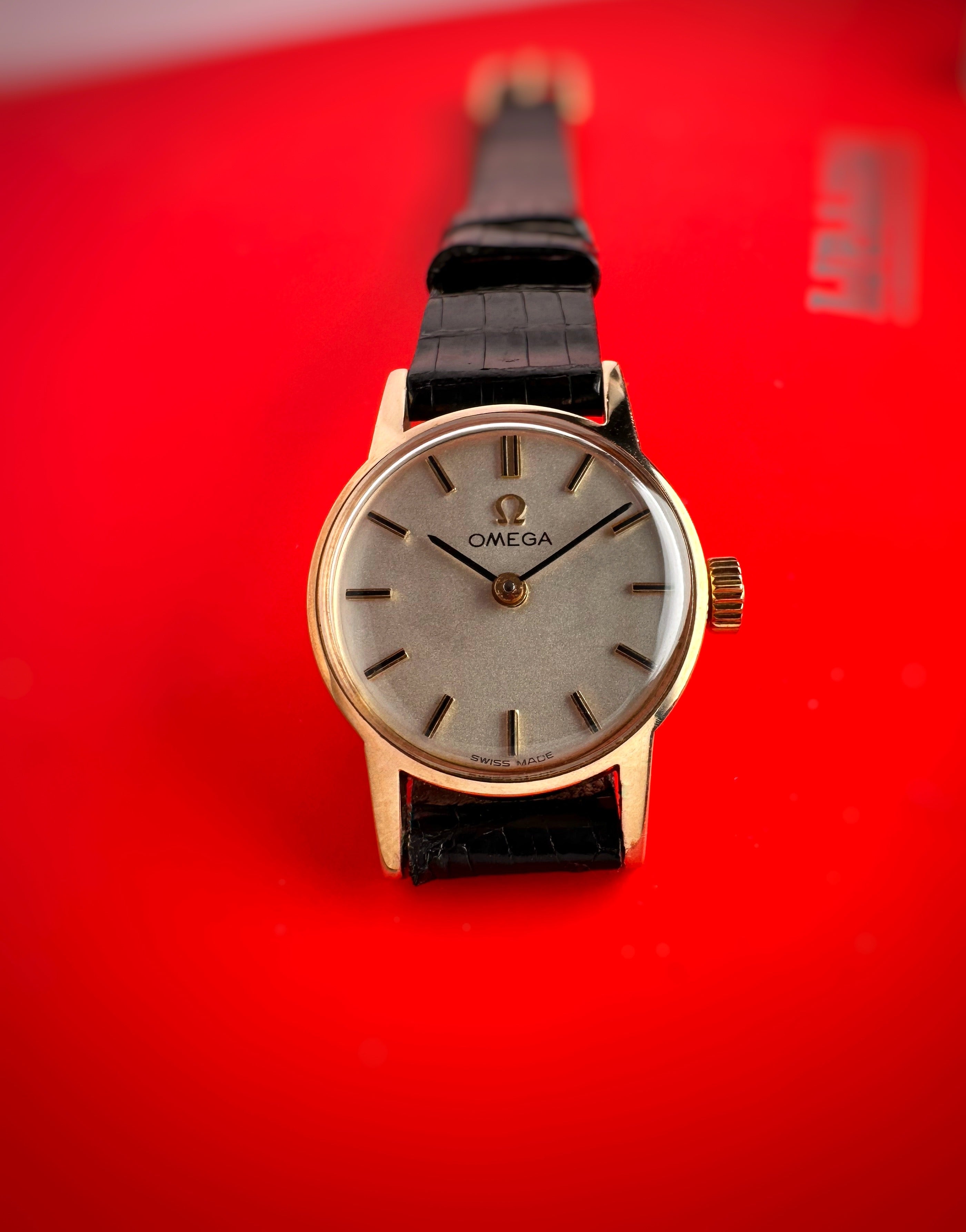 Solid 9ct Yellow Gold Ladies  Omega  Reference . 511.5002 Vintage From 1965