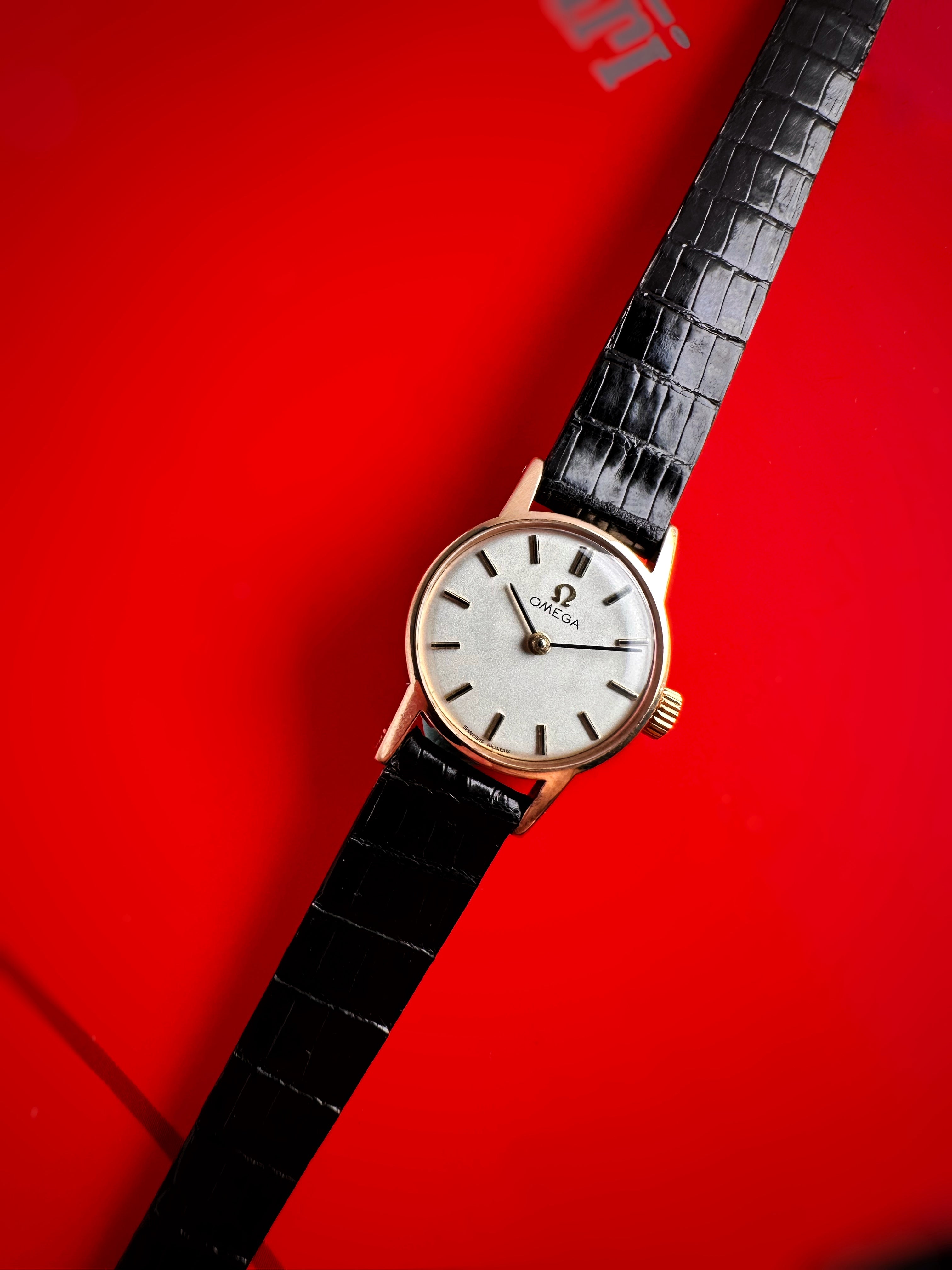 Solid 9ct Yellow Gold Ladies  Omega  Reference . 511.5002 Vintage From 1965