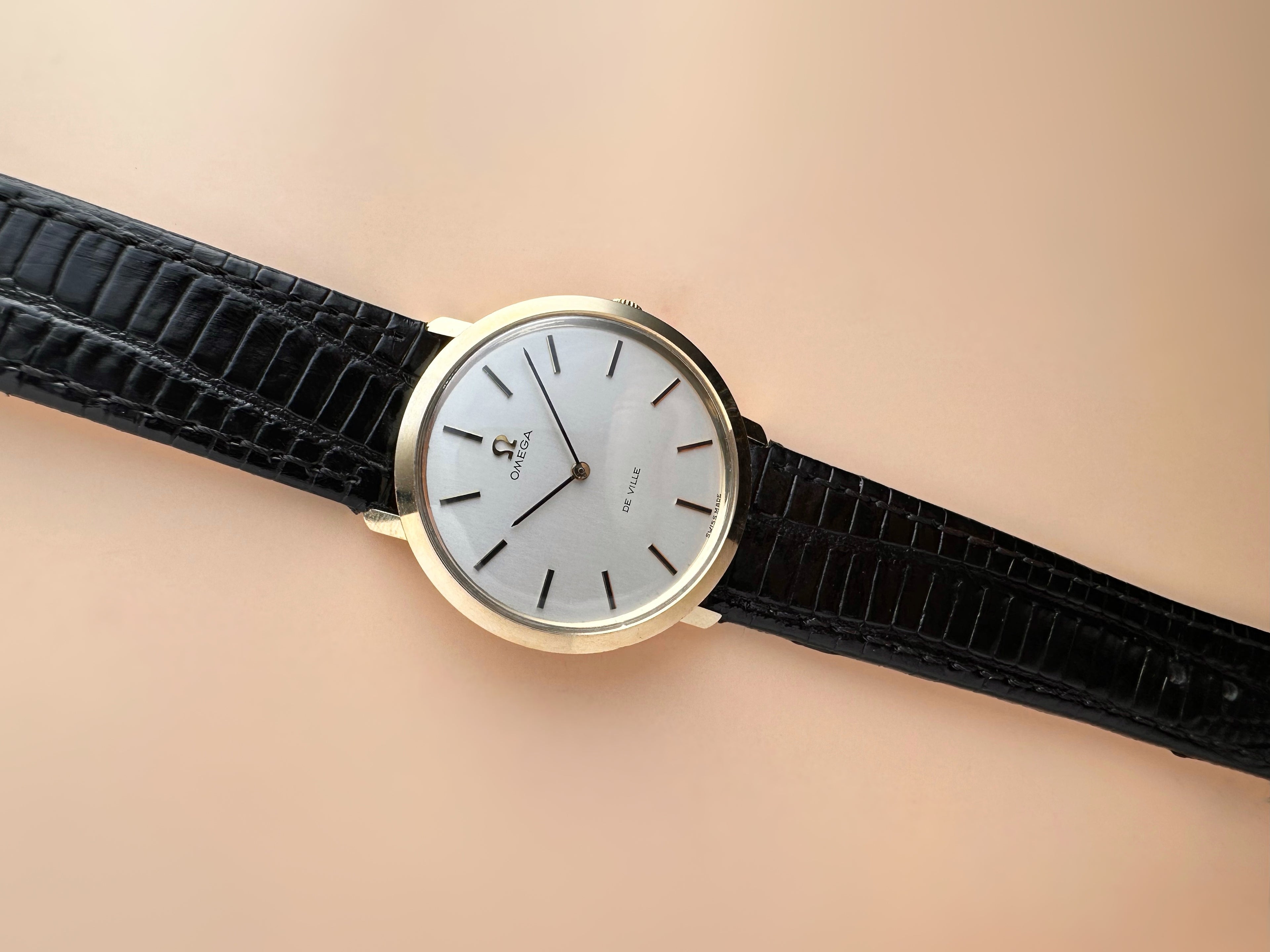 Vintage Omega De Ville 9ct Yellow Gold