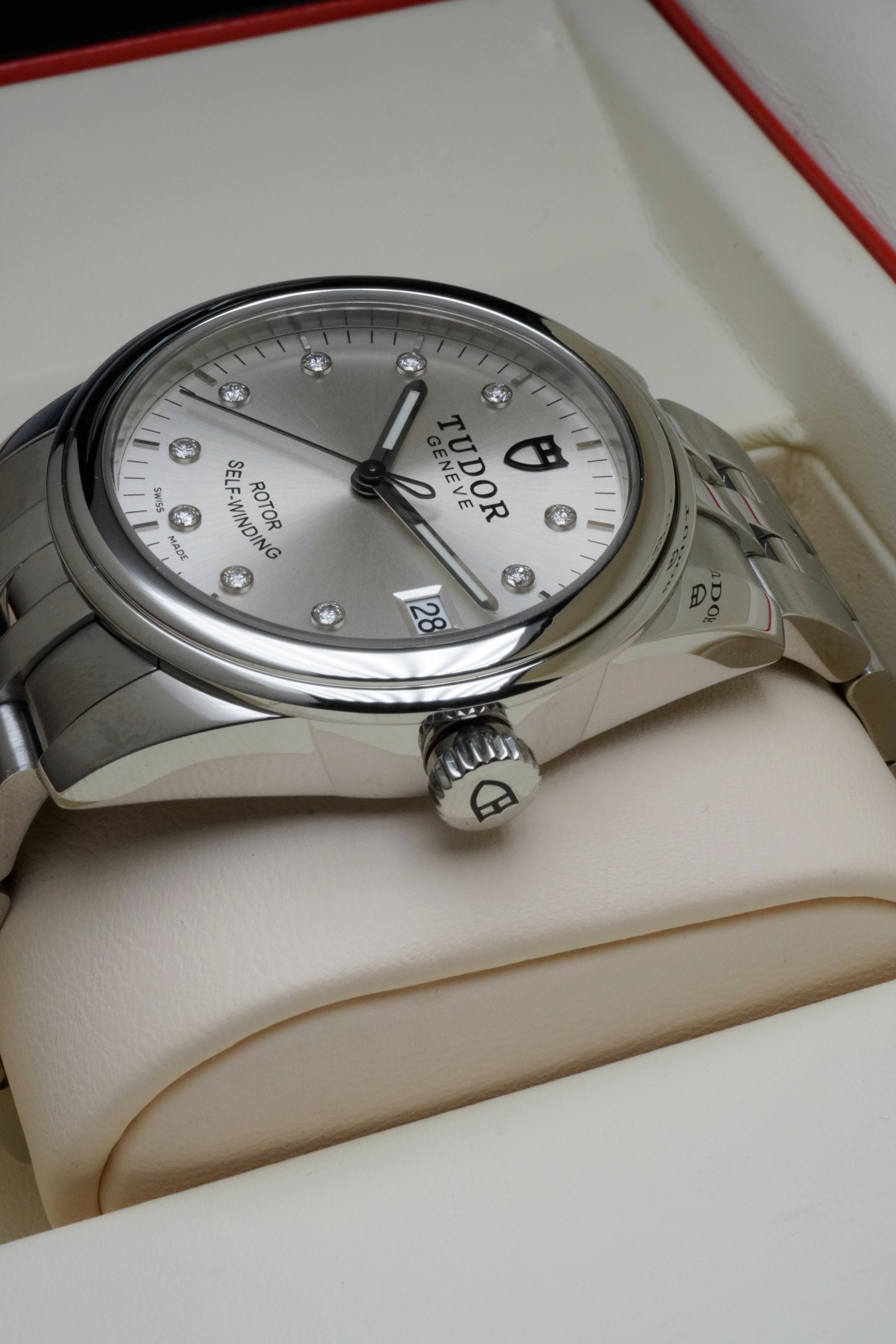 Tudor Glamour Date Diamond Dial Ref. 55000 – Stainless Steel Automatic – Silver Factory Diamond Dial