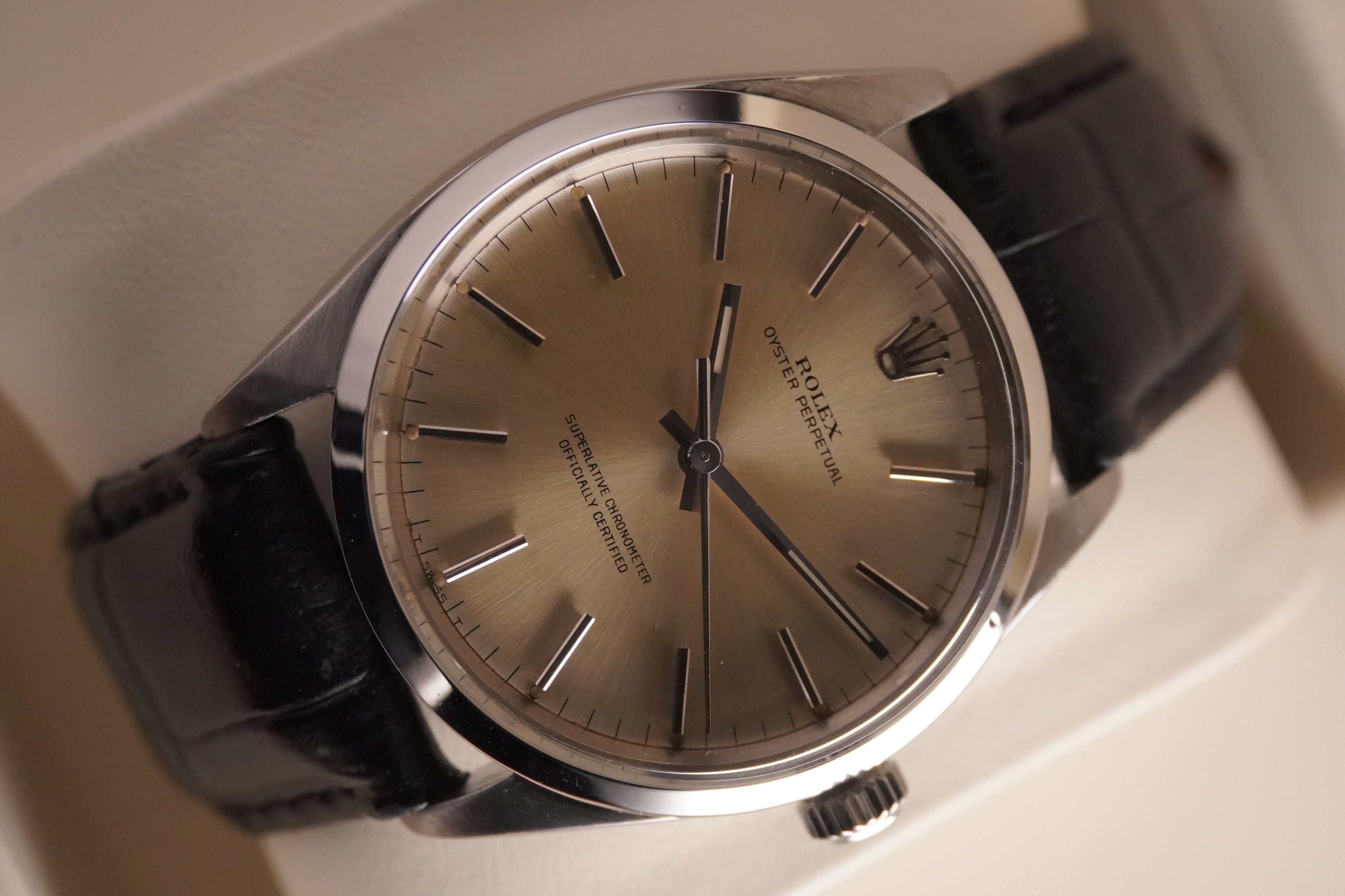 1971 Rolex Oyster Perpetual Ref. 1002 | Caliber 1560 | Serviced | Full Set (Box & Papers) |