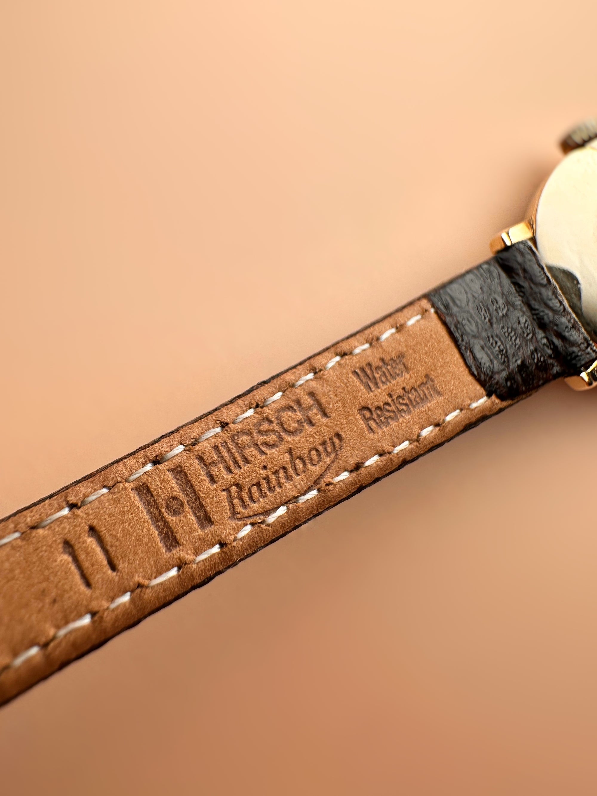 1970s Ladies Omega 9ct Yellow Gold Dress Watch English Case Shackman & Sons, With Central Second Manually Wind