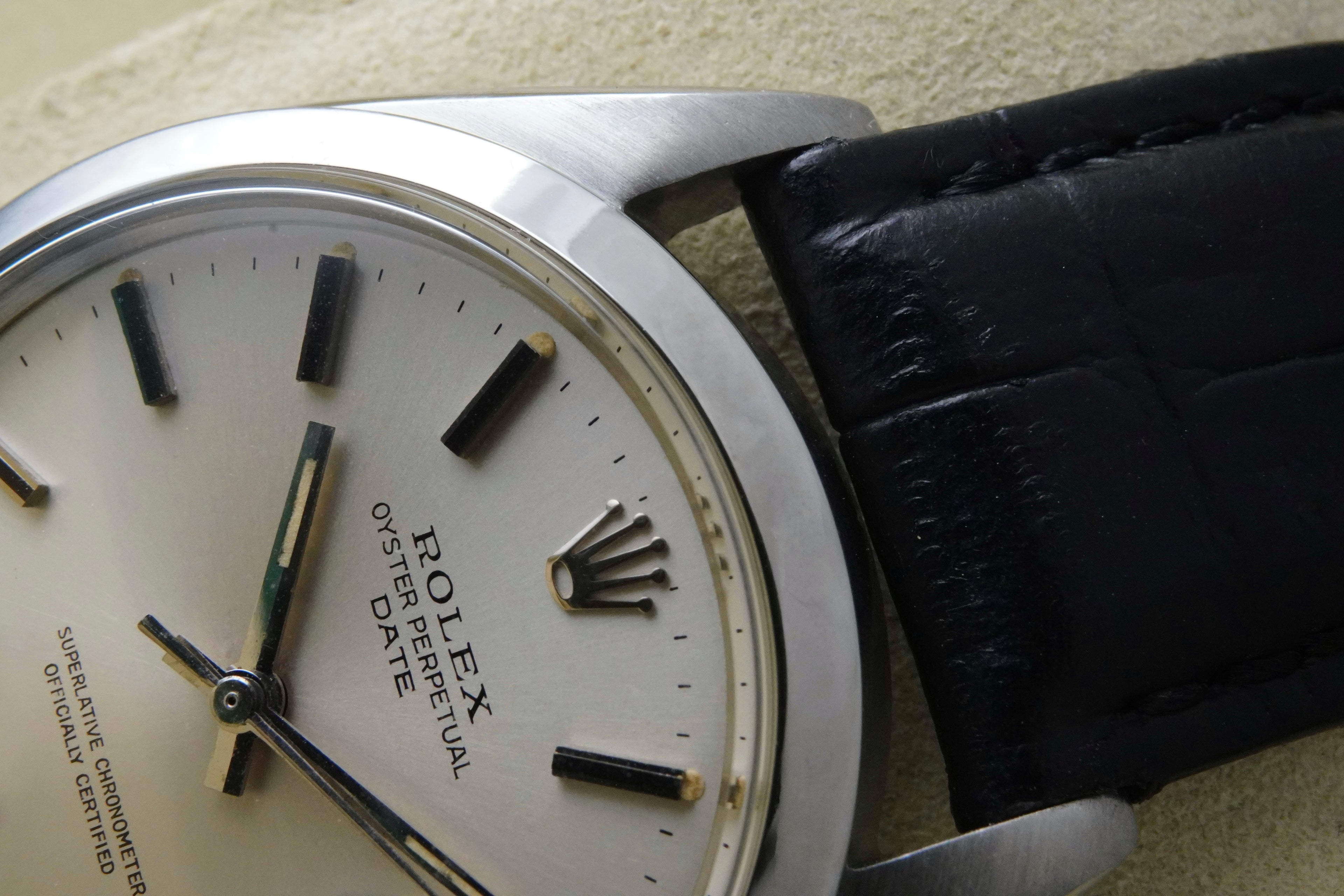 1969  Rolex Ref: 1500 Oyster Perpetual Date Superlative Chronometer Officially Certified 34mm Stainless Steel