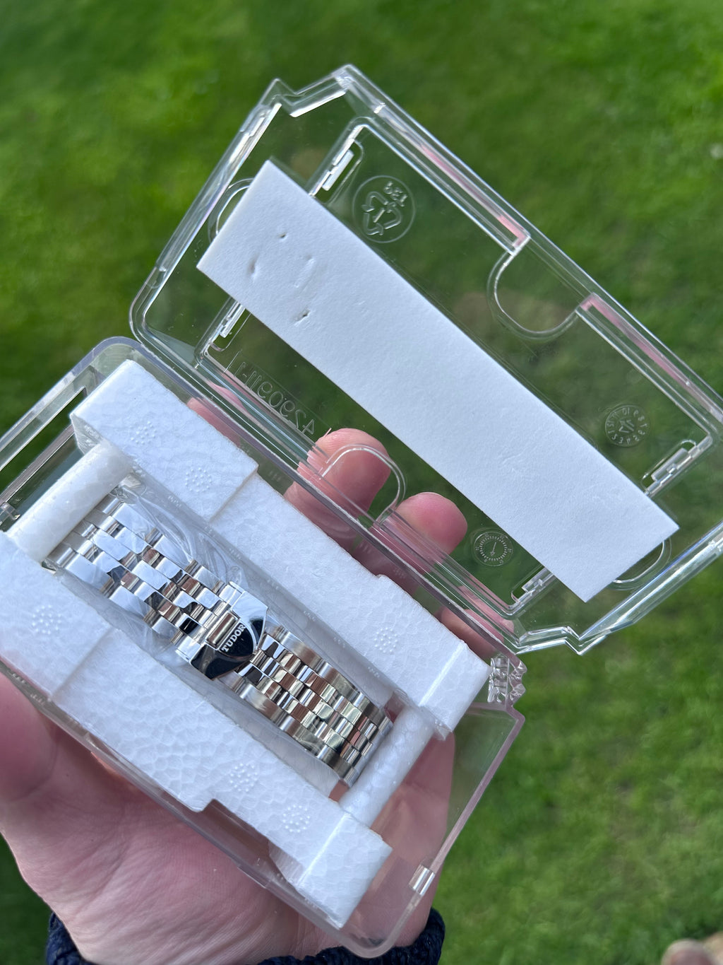 Tudor Glamour Date Diamond Dial Ref. 55000 – Stainless Steel Automatic – Silver Factory Diamond Dial