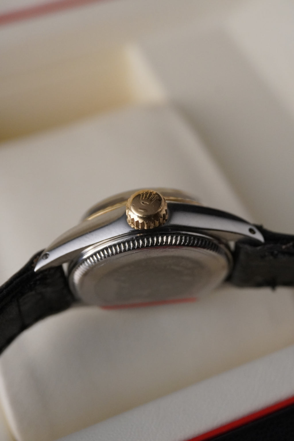 Ladies Mid 80s Tudor\Rolex Princess Automatic Oysterdate Solid 18ct Fluted Yellow Gold Bezel Ref: 92413 Quick Set