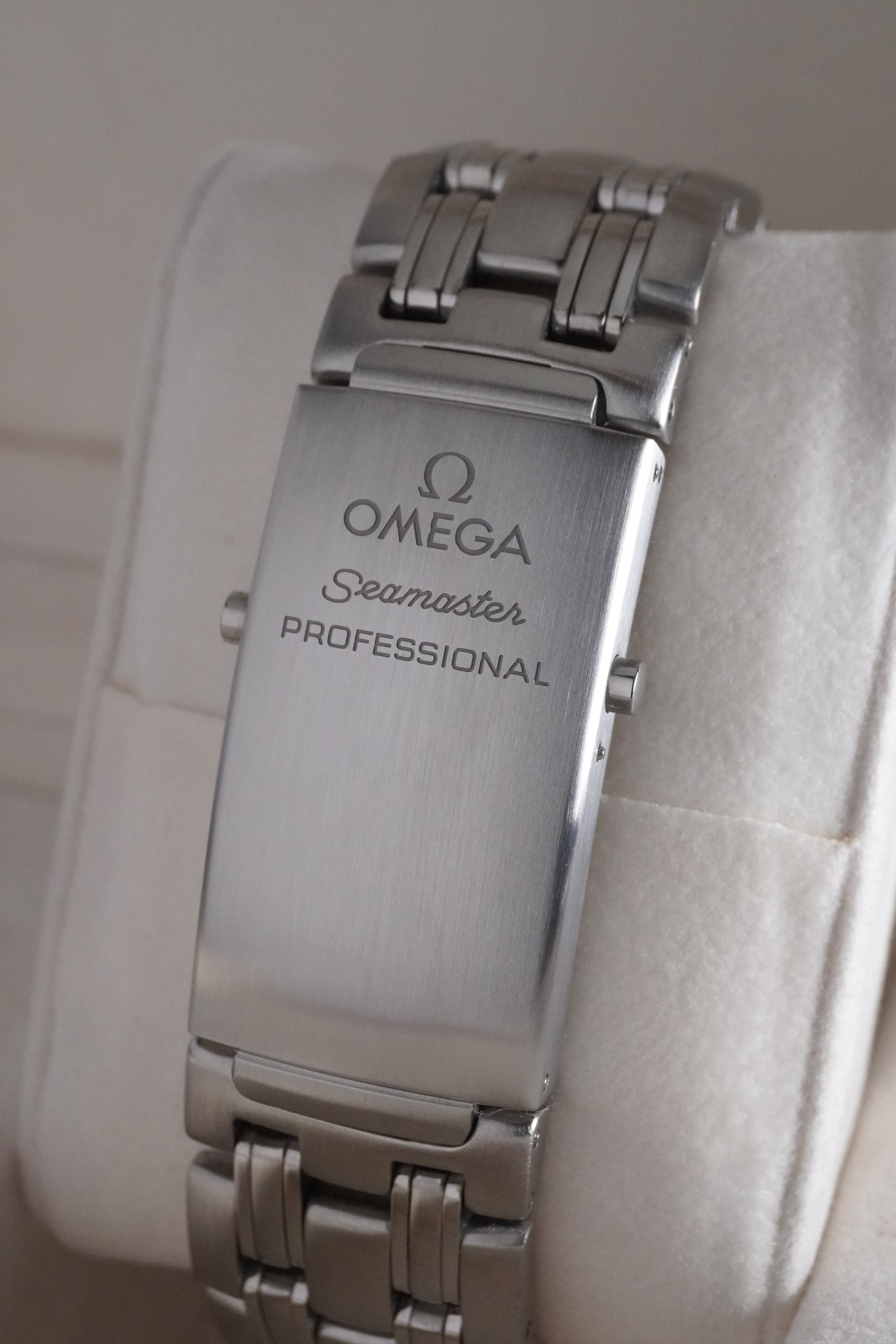 Omega Seamaster Professional 300M Automatic Chronometer 2531.80.00 – 41mm (1999)
