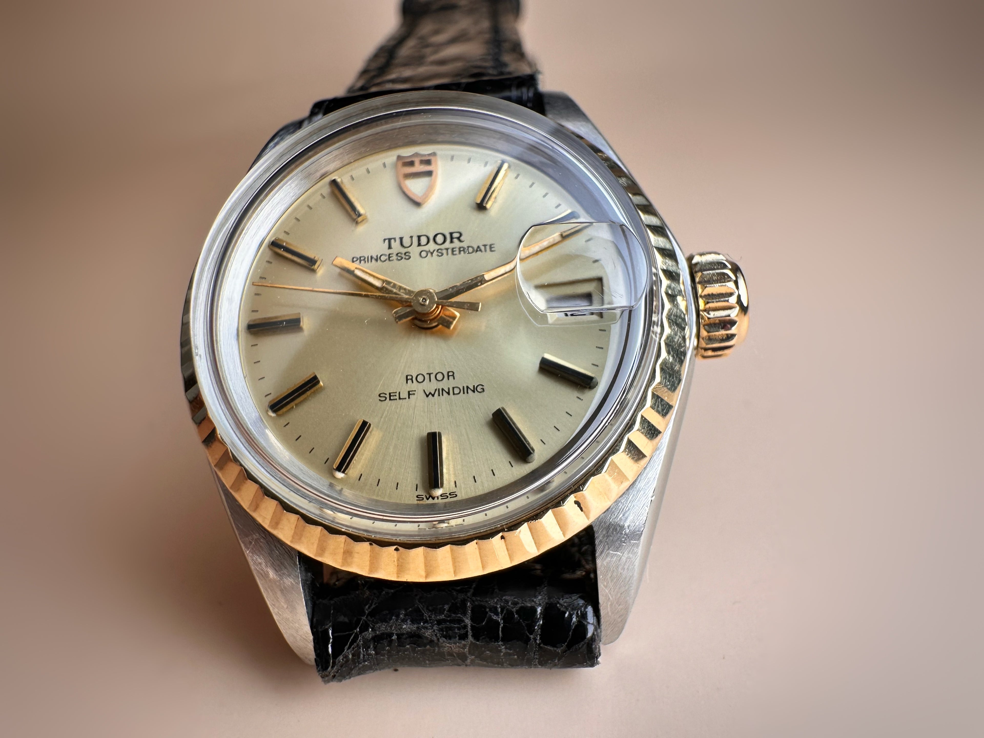 Ladies Mid 80s Tudor\Rolex Princess Automatic Oysterdate Solid 18ct Fluted Yellow Gold Bezel Ref: 92413 Quick Set