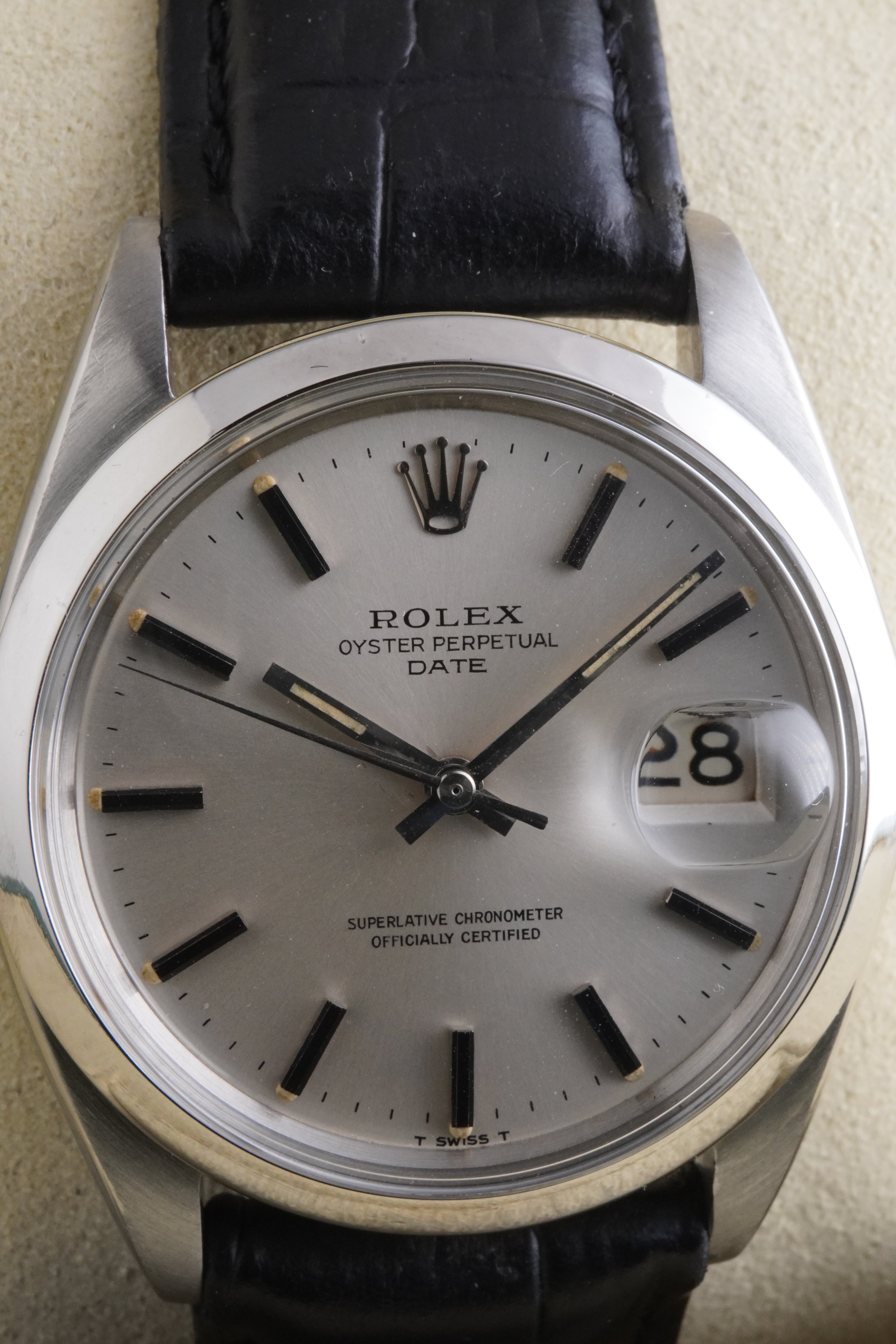1969  Rolex Ref: 1500 Oyster Perpetual Date Superlative Chronometer Officially Certified 34mm Stainless Steel