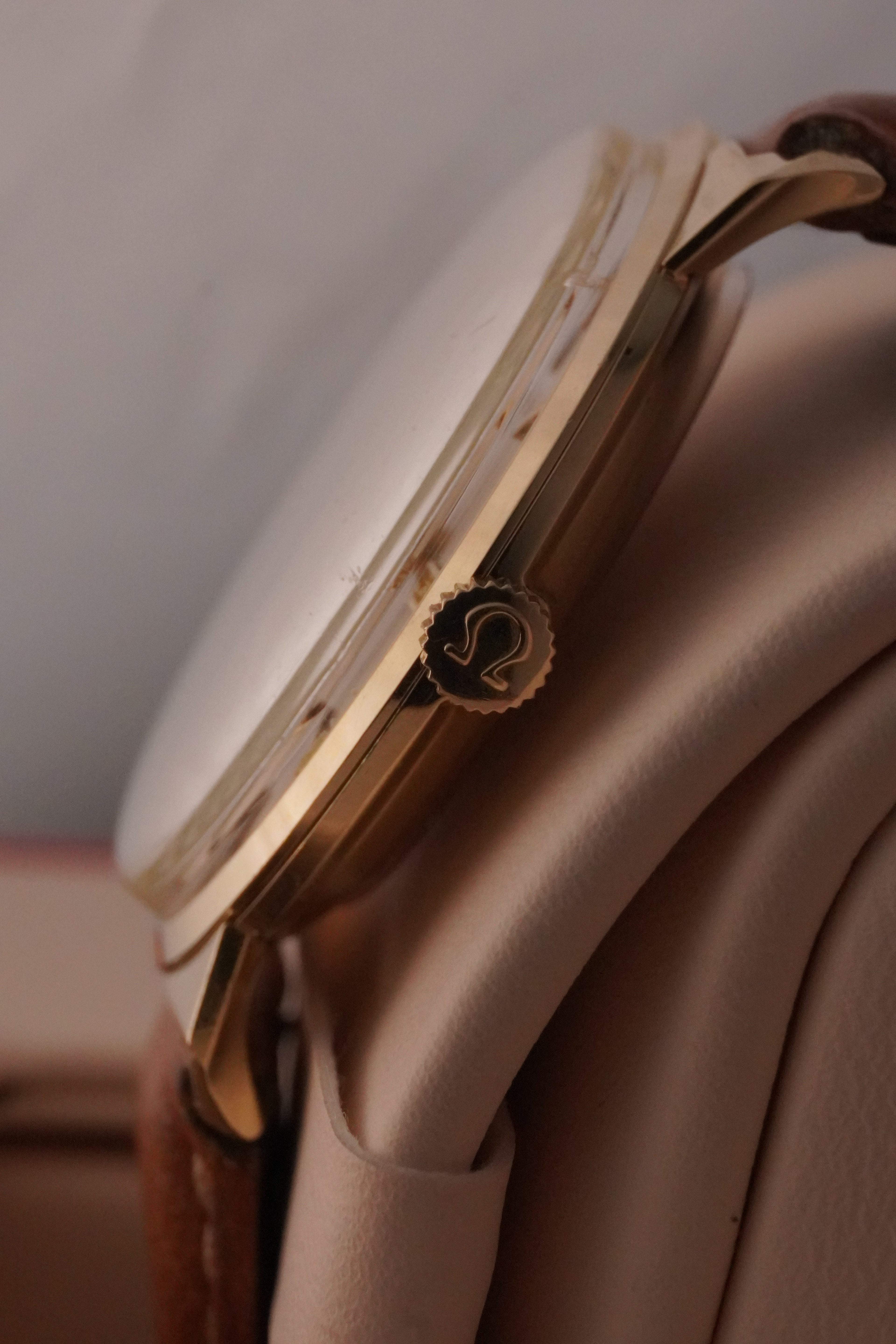 Extremely Rare Solid  14K Gold Yellow Gold Vintage Omega gent’s Dress Watch | Ref. P 6587 | Caliber 600 Manual Wind | 1960s | Triangle Lugs (US Market)
