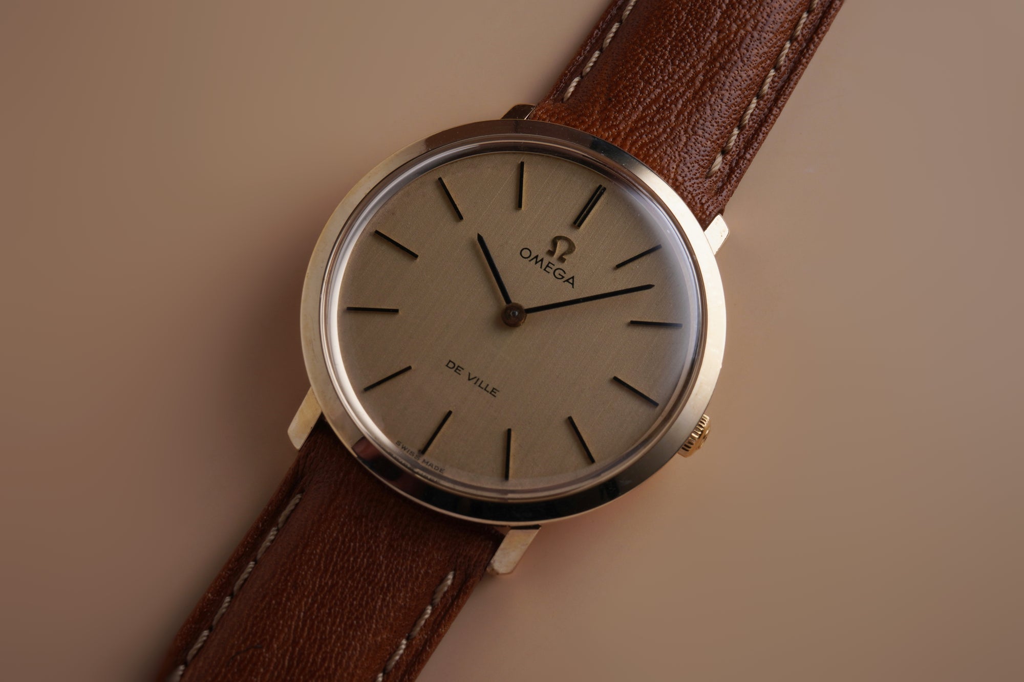 Omega De Ville Linen Dial 9ct Yellow Gold 