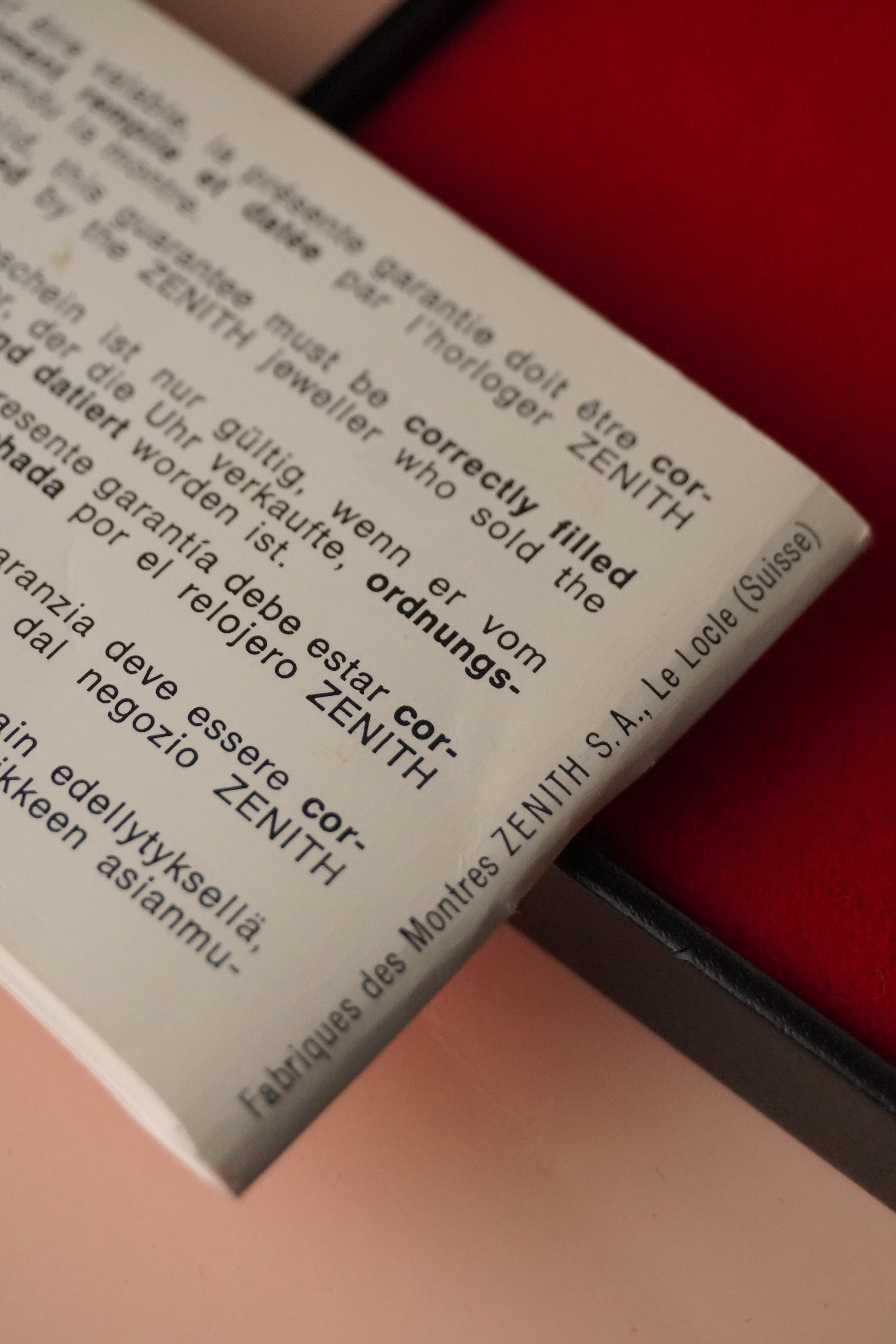 Mint Solid 9ct Yellow Gold Zenith 1960s Gents  Manual Wind Watch – Cal. 2531 – S. Sackman & Sons Case – Full Set with Box & Papers Star Logo