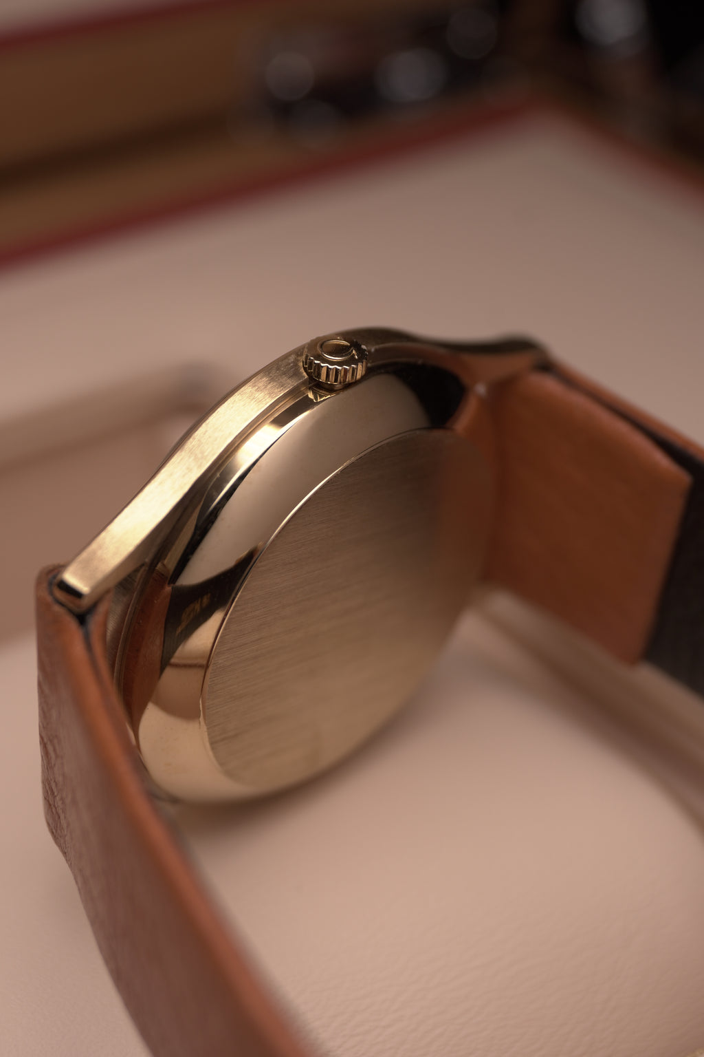 Vintage OMEGA Automatic Solid  9ct Yellow Gold Gents Watch – Ref. 162.5422 (1974)