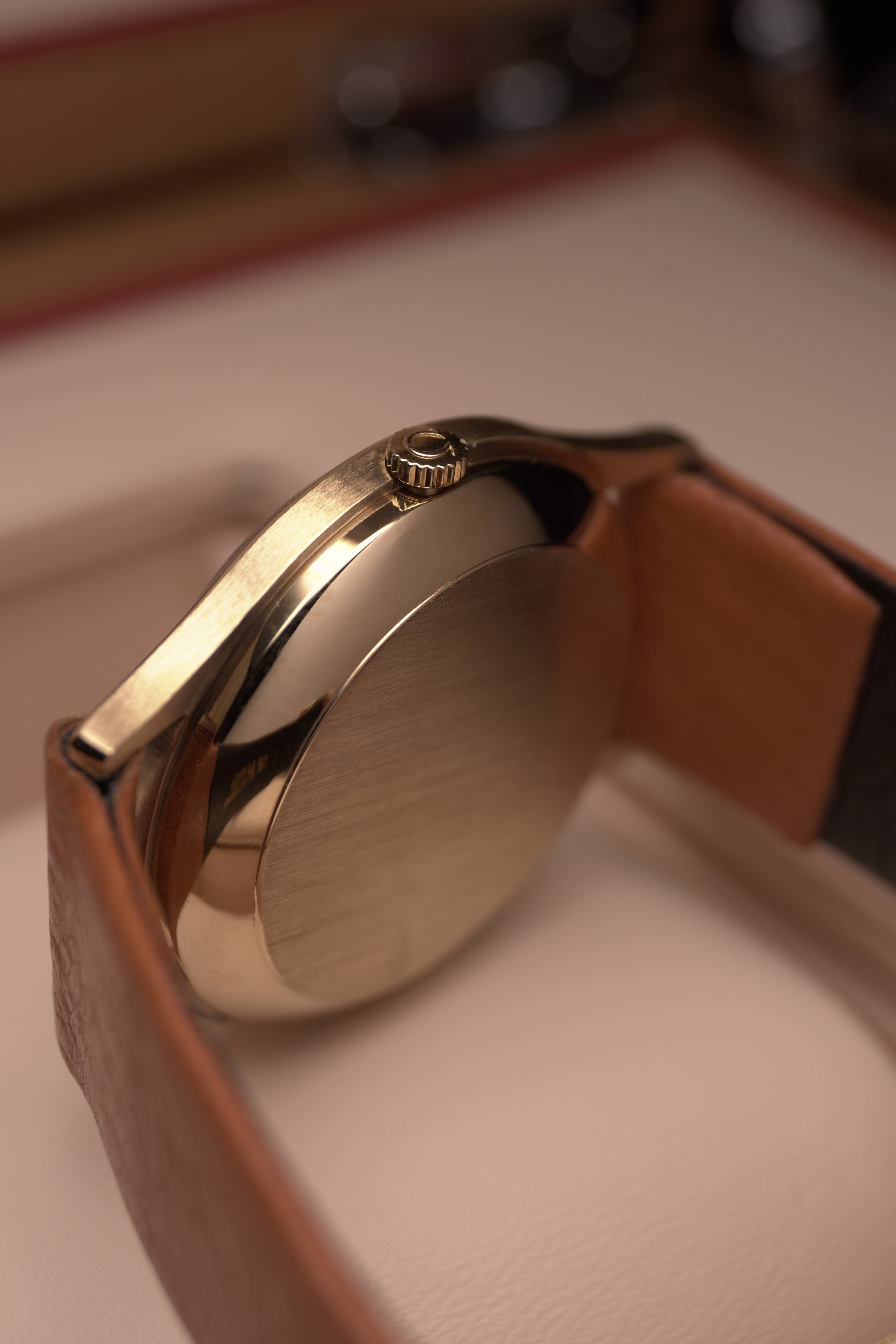 Vintage OMEGA Automatic Solid  9ct Yellow Gold Gents Watch – Ref. 162.5422 (1974)