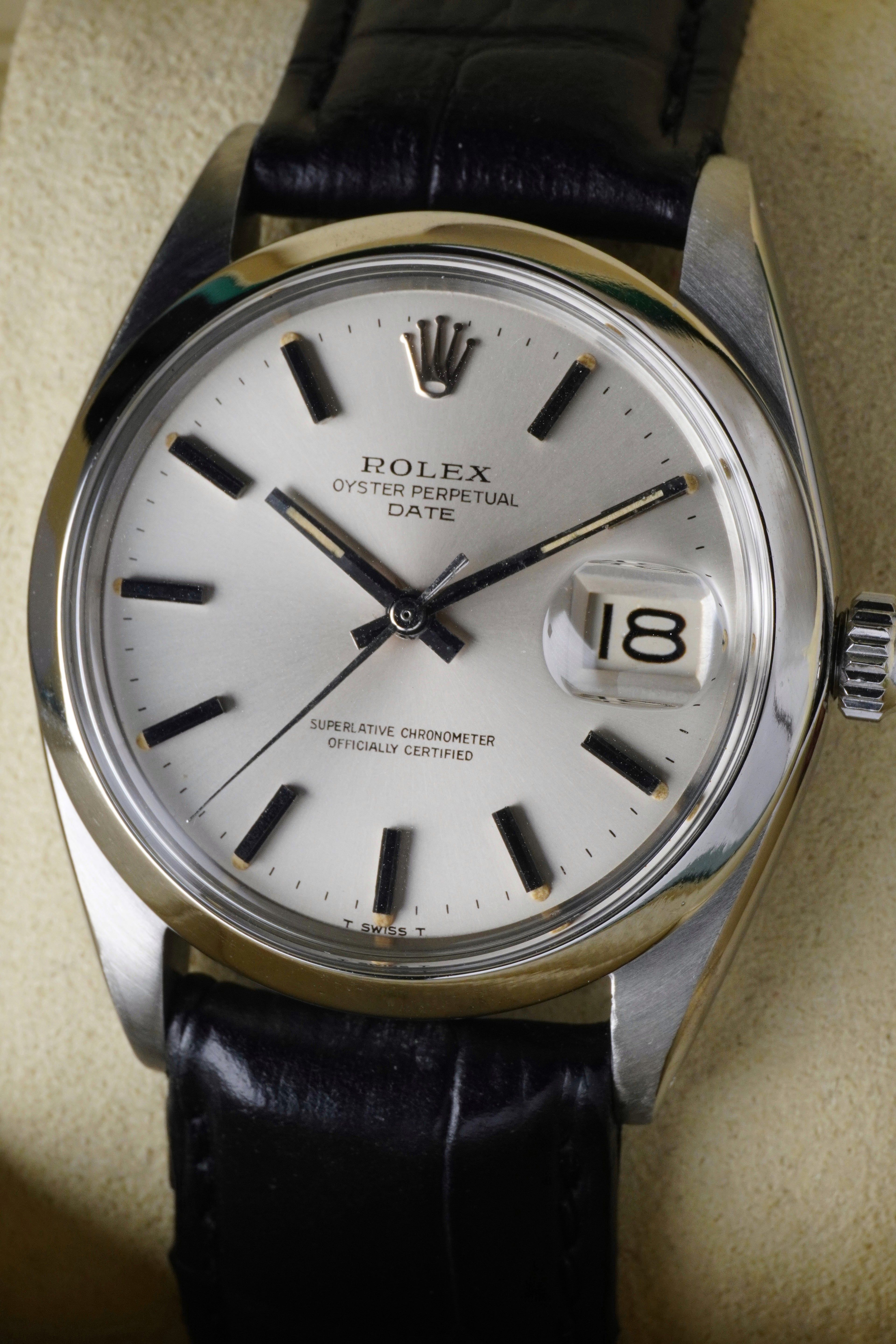 1969  Rolex Ref: 1500 Oyster Perpetual Date Superlative Chronometer Officially Certified 34mm Stainless Steel