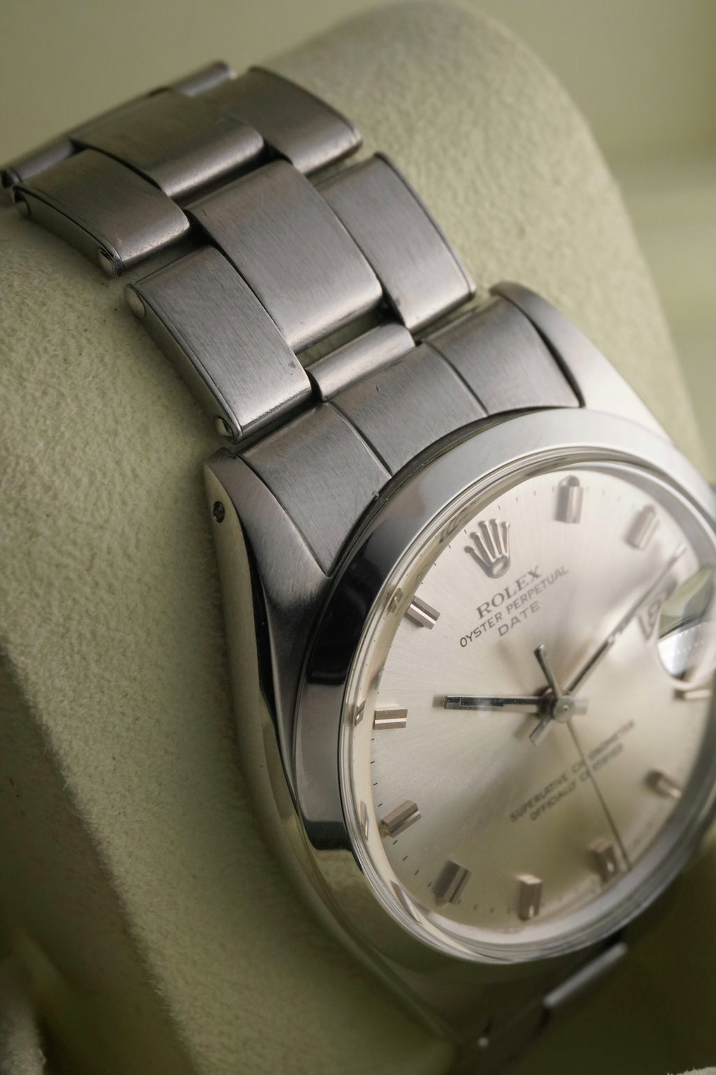 Rolex REF:1500 on Rare Riveted Bracelet 7205