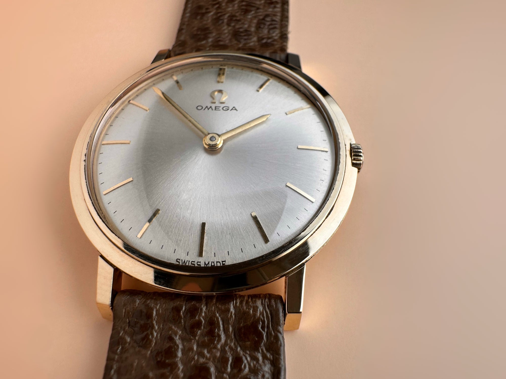 Fabulous 1960s Full Set - Vintage Omega Solid 9ct Yellow Gold Gents Dress Watch with Solid 9ct Gold Buckle