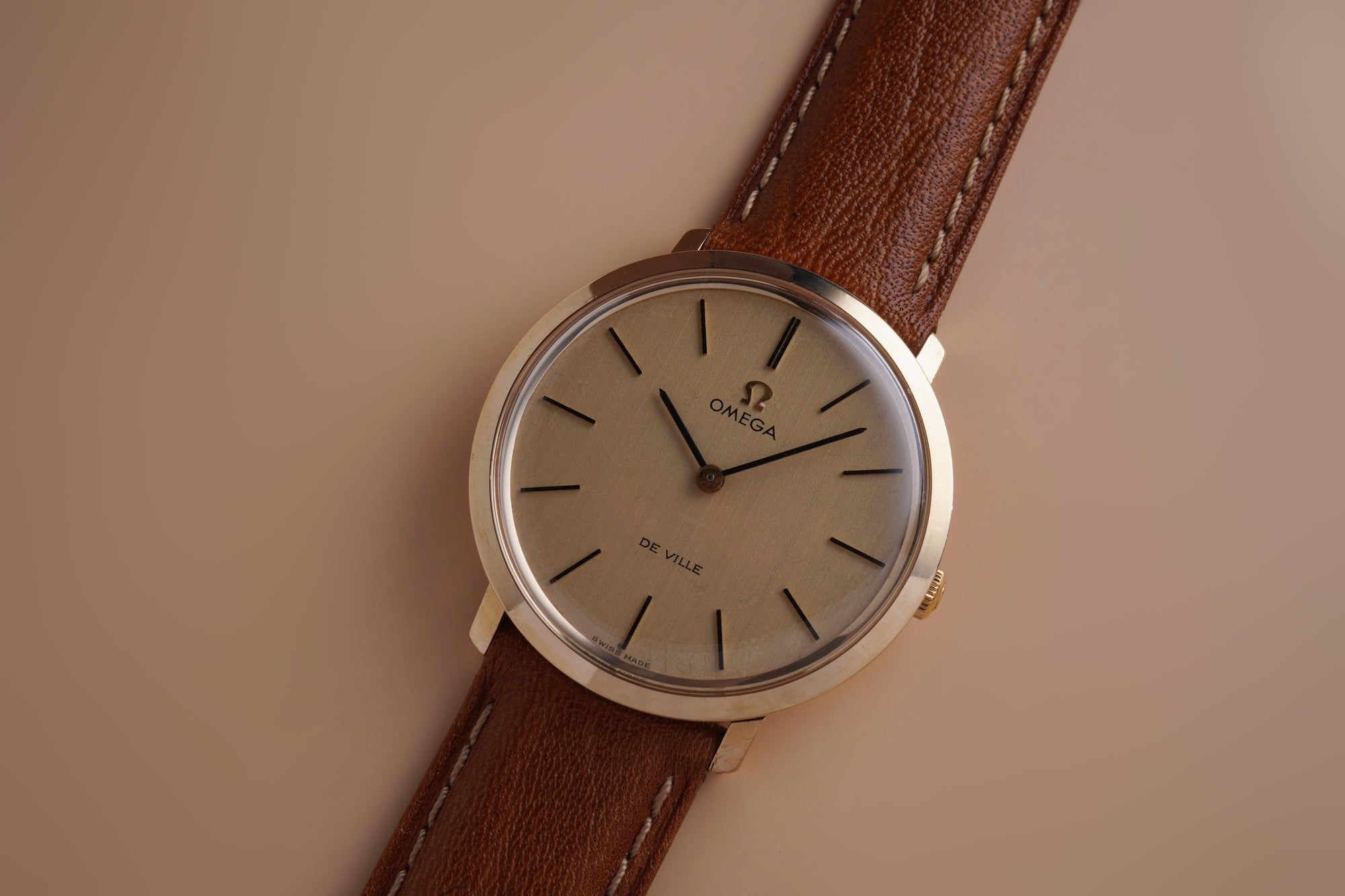 Omega De Ville Linen Dial 9ct Yellow Gold 