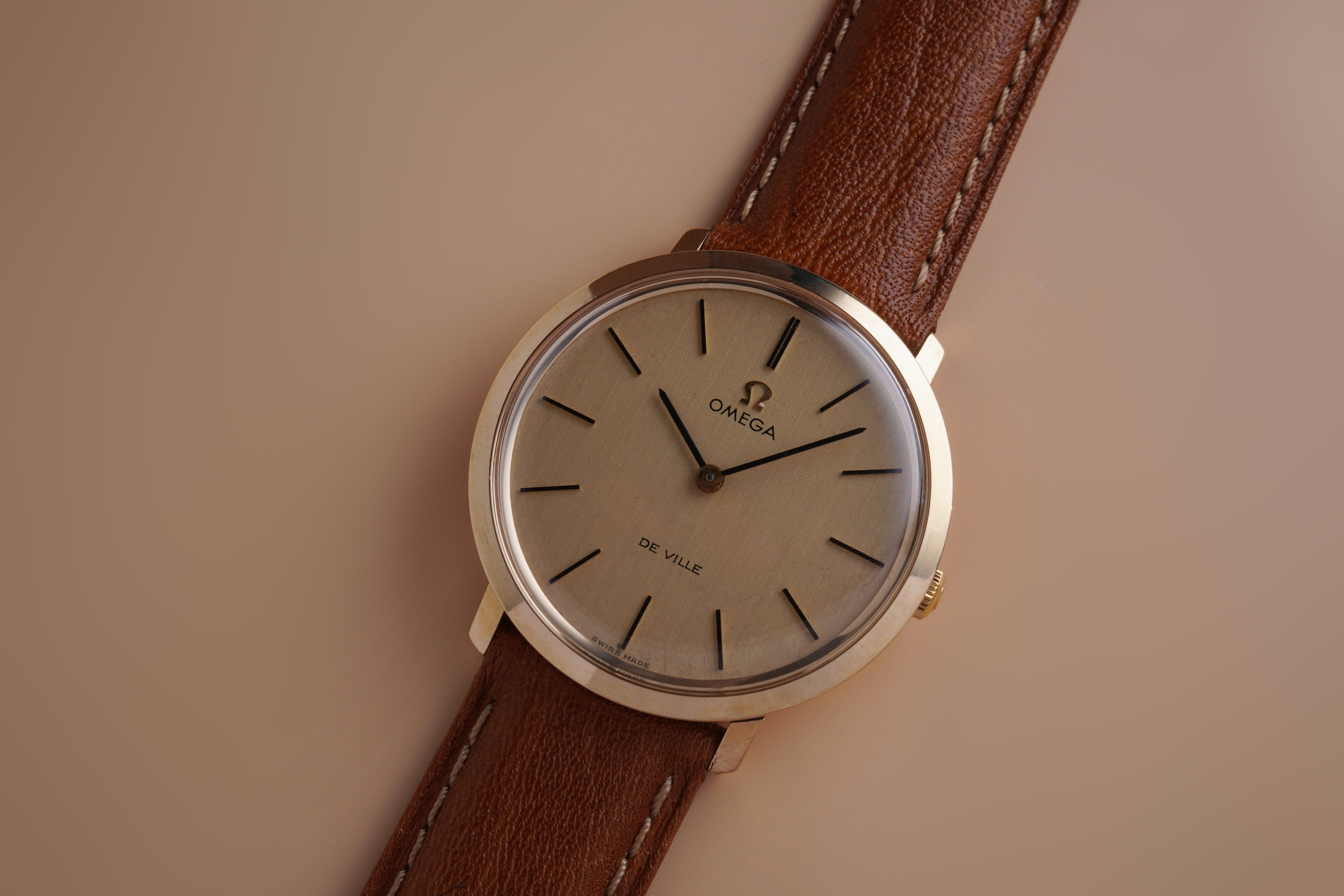 Omega De Ville Linen Dial 9ct Yellow Gold 