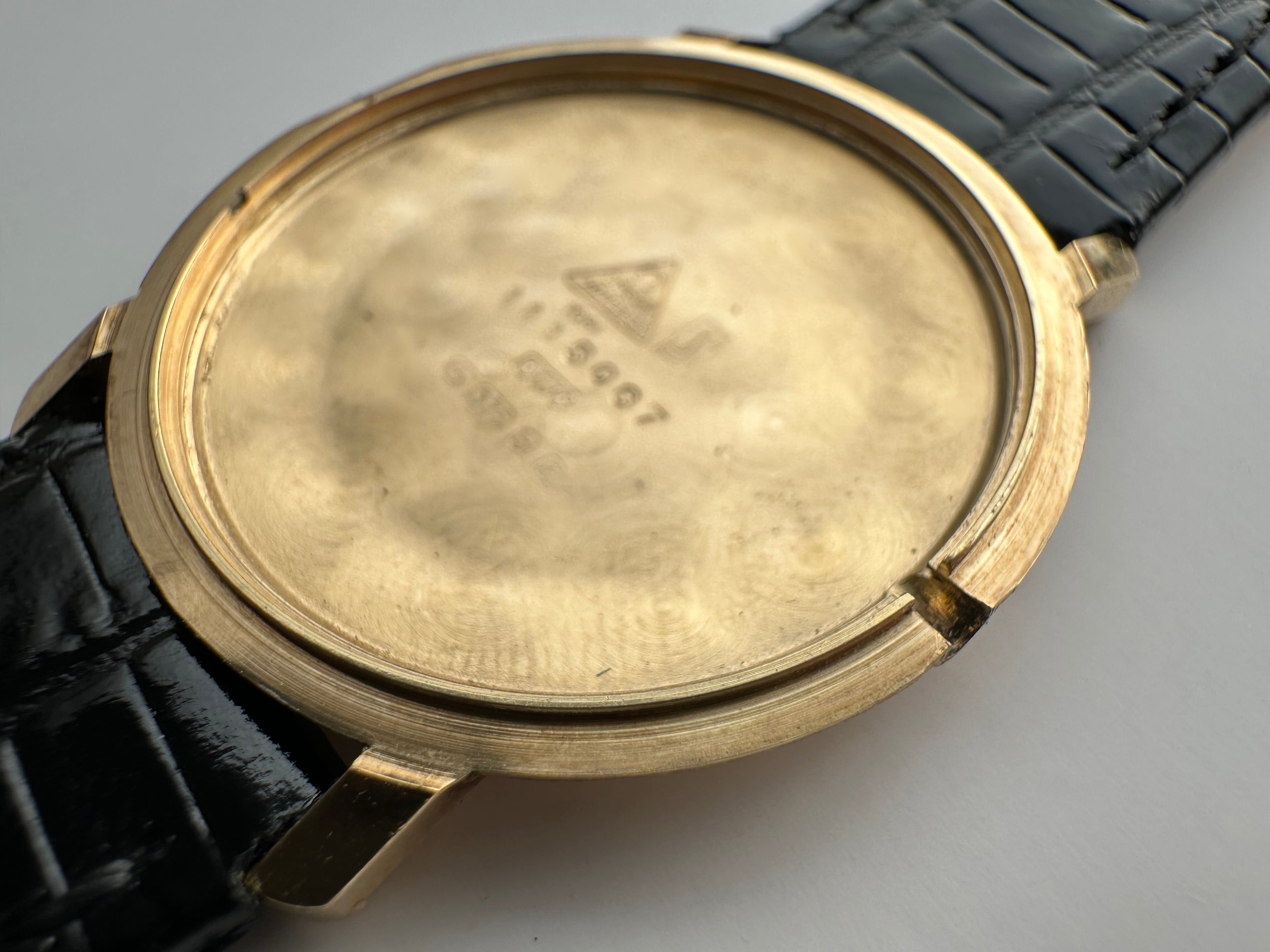 Vintage Omega De Ville Solid 9ct Yellow Gold Ultra Slim Gents Watch  1960s Reference 111.5067