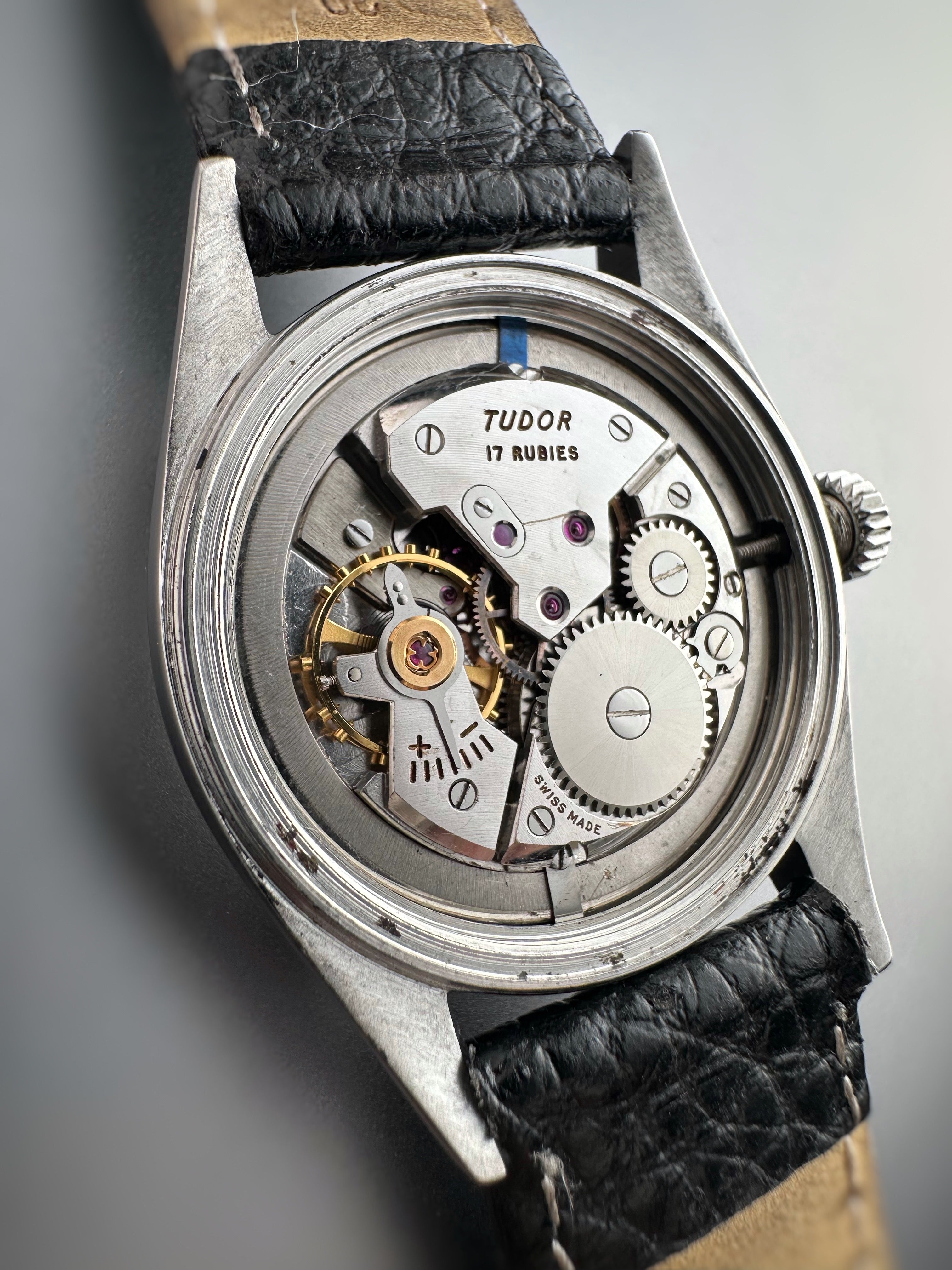 Tudor 17 Jewels Manual Wind Movement 